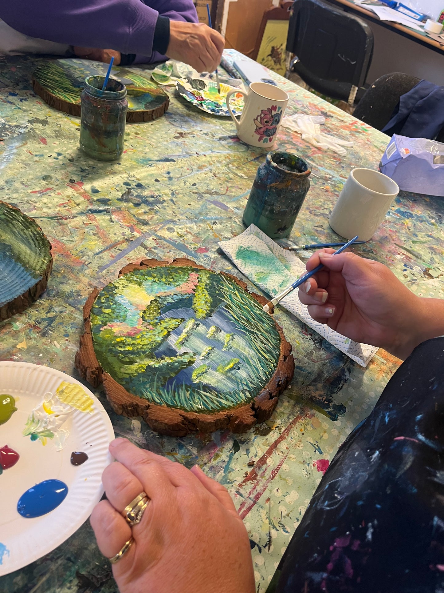 Wood slice Paint and Sip - Saturday 16 August 2pm